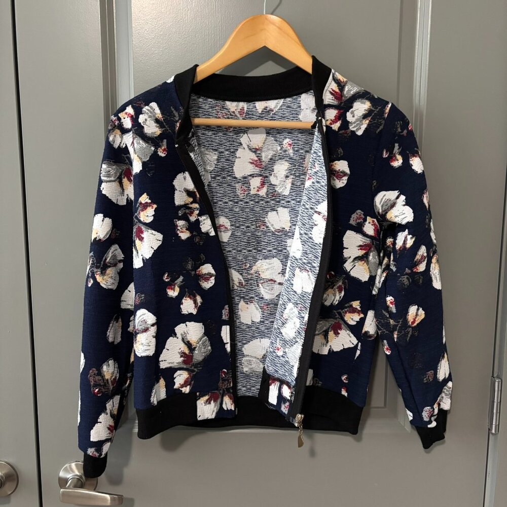 Dark Blue Floral Print Fashion Bomber Jacket
